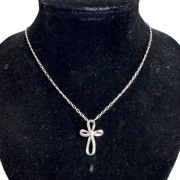 Vintage Estate Twisted Sterling Silver 925 Italy Cross Pendant Necklace 17" - Picture 1 of 9
